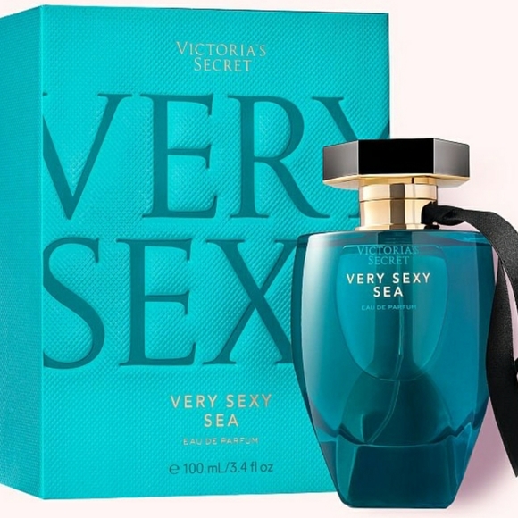Very Sexy Sea Perfume - Picture 7 of 11